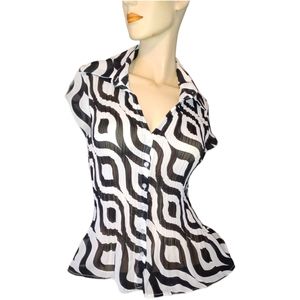 Sleeveless  button down  blouse